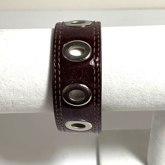 Coach Patent Leather Grommet Bangle Stackable Bracelet Crimson Burgundy NEW - Picture 1 of 5